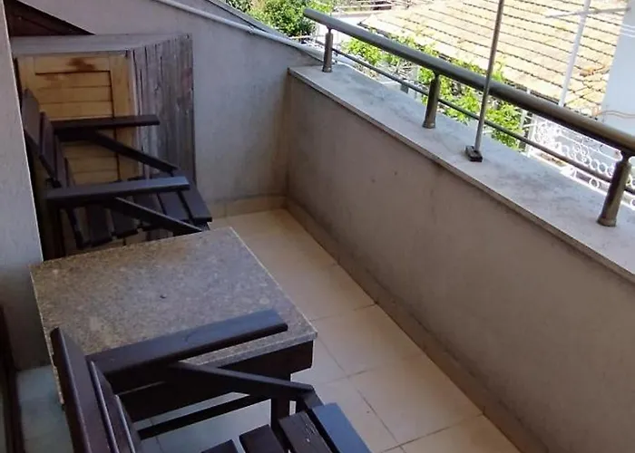 בית הארחה Anchors *