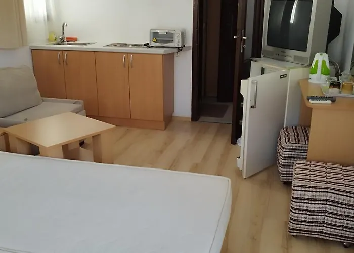 Anchors בית הארחה